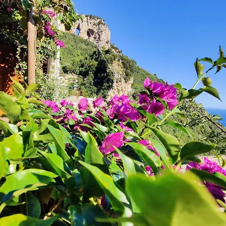 Semesterbostad Casa Valle Del Sole Positano